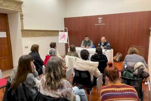 El tejido asociativo de Alzira se reúne para trabajar conjuntamente por la Carrera Solidaria del Día de la Mujer - (foto 2) El tejido asociativo de Alzira se reúne para trabajar conjuntamente por la Carrera Solidaria del Día de la Mujer - (foto 2)
