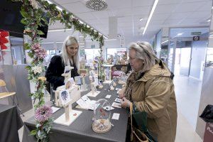 Gandia inaugura l'Outlet Sabates i complements a Fira Mercat - (foto 6) Gandia inaugura l'Outlet Sabates i complements a Fira Mercat - (foto 6)
