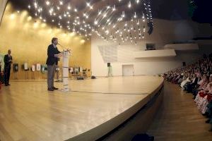 La Diputación de Alicante conmemora en el ADDA el ‘Día de Andalucía’ junto a las casas regionales de FECUAS - (foto 2) La Diputación de Alicante conmemora en el ADDA el ‘Día de Andalucía’ junto a las casas regionales de FECUAS - (foto 2)