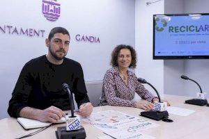 Compromís del comerç i l’alumnat amb el reciclatge