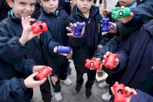 Los escolares de Burriana dicen ‘basta’ a los excrementos en la calle