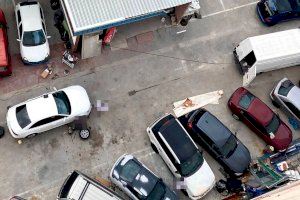 Desmantellen un taller il·legal a Castelló que abocava residus pel clavegueram Desmantellen un taller il·legal a Castelló que abocava residus pel clavegueram