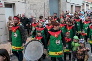 Almenara s'ompli de música i color amb la celebració del carnestoltes - (foto 7)