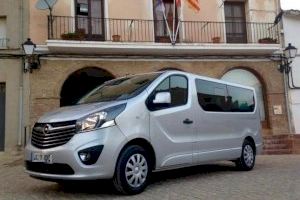 La Serratella ofereix als veïns i veïnes trasllats gratuïts a les consultes mèdiques La Serratella ofereix als veïns i veïnes trasllats gratuïts a les consultes mèdiques