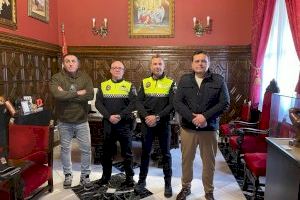 Sueca dona la benvinguda al nou inspector de la Policia Local