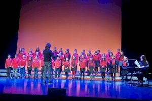 El VII Encuentro Municipal de Coros de Centros Educativos reúne a cerca de 500 alumnos