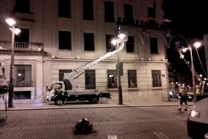 Empieza la colocación de la enramada de fiestas que estará a punto porque durante el mes de marzo se monte el castillo - (foto 3) Empieza la colocación de la enramada de fiestas que estará a punto porque durante el mes de marzo se monte el castillo - (foto 3)