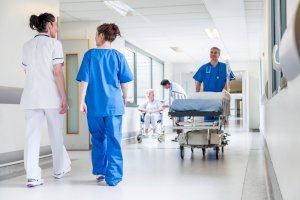 Una empresa valenciana crea una línea de desinfectantes ecológicos específicos para el ámbito sanitario