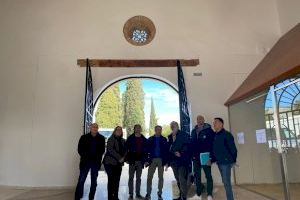 L'Ajuntament de Llíria inverteix prop de 250.000 € en la rehabilitació de l'entrada al cementeri municipal L'Ajuntament de Llíria inverteix prop de 250.000 € en la rehabilitació de l'entrada al cementeri municipal