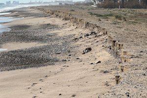 El Pleno Municipal acuerda emprender acciones legales a causa de la regresión de las playas de Almardà, Corinto y Malvarrosa El Pleno Municipal acuerda emprender acciones legales a causa de la regresión de las playas de Almardà, Corinto y Malvarrosa