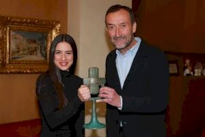 El alcalde le transmite todo el apoyo del Equipo de Gobierno y de la ciudadanía ilicitana a la representante de Eurovisión Blanca Paloma El alcalde le transmite todo el apoyo del Equipo de Gobierno y de la ciudadanía ilicitana a la representante de Eurovisión Blanca Paloma