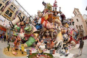 Una web sobre cultura catalana incluye a las Fallas entre sus tradiciones