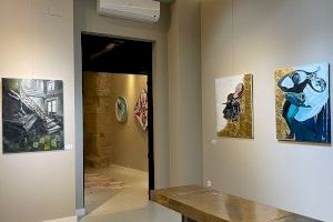 La pintora Aleksandra Istorik, con solo 22 años, inaugura su propia galería de arte en el centro histórico de València - (foto 2)