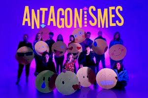 Representació de l’obra ‘Antagonismes’ per la Companyia de Teatre de la UMH
