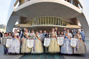 Els llibrets de falla de Sueca triomfen en el concurs de promoció del valencià