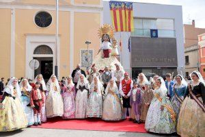 L’ofrena, la missa en honor a Sant Josep, la mascletà i la cremà van posar punt i final a les multitudinàries falles 2023. - (foto 6) L’ofrena, la missa en honor a Sant Josep, la mascletà i la cremà van posar punt i final a les multitudinàries falles 2023. - (foto 6)