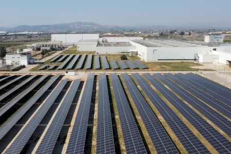 Danone instal·la a Aldaia la primera instal·lació de plaques solars a Espanya i la més gran d'Europa