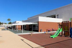 Tamarit: “Tenim 508 centres educatius nous o amb grans actuacions de millora que han generat 16.600 llocs de treball en la construcció” Tamarit: “Tenim 508 centres educatius nous o amb grans actuacions de millora que han generat 16.600 llocs de treball en la construcció”