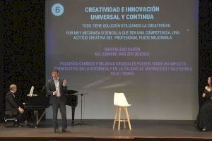 El éxito de la conferencia de la soprano Yolanda Marín y el ejecutivo Manuel Bonilla sobre liderazgo y emprendimiento pone en pie al público