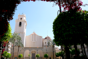 Crevillent aconsegueix una subvenció de la Diputació per a ajudar a la Restauració dels contraforts de l'Església de Ntra. Sra. de Betlem Crevillent aconsegueix una subvenció de la Diputació per a ajudar a la Restauració dels contraforts de l'Església de Ntra. Sra. de Betlem