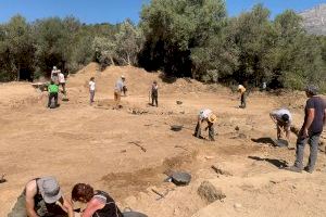 Ayuntamiento y UA firman un convenio de colaboración para dar continuidad a la intervención arqueológica en el yacimiento romano de Sogai - (foto 2) Ayuntamiento y UA firman un convenio de colaboración para dar continuidad a la intervención arqueológica en el yacimiento romano de Sogai - (foto 2)