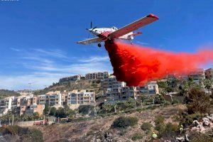 Un incendio se extiende en Torre Bellver entre Benicàssim y Oropesa Un incendio se extiende en Torre Bellver entre Benicàssim y Oropesa