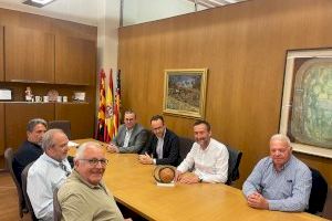 El Ayuntamiento de Elche rendirá homenaje al arroz con costra con una escultura en la ciudad para promocionar este plato típico ilicitano