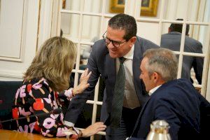 Barrachina exige a Bravo que ponga más personal en los juzgados del Caso Azud y del Caso Hermano Puig” Barrachina exige a Bravo que ponga más personal en los juzgados del Caso Azud y del Caso Hermano Puig”