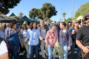 Más de un centenar de personas celebran el tradicional esmorzaret de Santa Faç con Compromís - (foto 2) Más de un centenar de personas celebran el tradicional esmorzaret de Santa Faç con Compromís - (foto 2)
