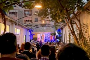 Paz Carceller presenta su candidatura a la alcaldía de Puçol junto a los presidentes Mazón y Mompó