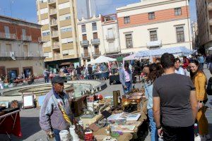 Nules commemora el Dia del Llibre amb una fira molt participativa - (foto 6) Nules commemora el Dia del Llibre amb una fira molt participativa - (foto 6)