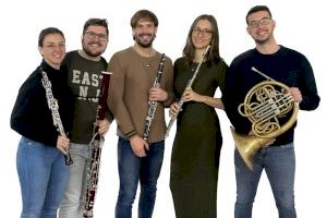 Xaloc Ensemble con el burrianense Rubén Traver actúa en el Teatre Payà con un repertorio modernista