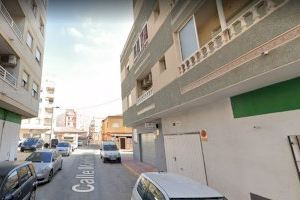 Apuñalan a un hombre en pleno centro de Torrevieja