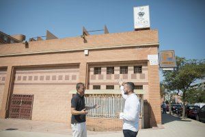 Compromís propone convertir los antiguos cines Abaseis, de propiedad municipal, en la Fábrica de Creación y Ensayo y centro cultural abierto