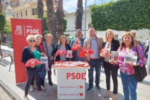Rafa Simó estrena la campaña a pie de calle en el Grau de Castelló involucrando a la gente en el proyecto social de Ximo Puig Rafa Simó estrena la campaña a pie de calle en el Grau de Castelló involucrando a la gente en el proyecto social de Ximo Puig