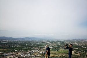 Orihuela muestra sus atractivos turísticos en el programa “Arqueoibérica”