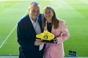 10 años de 'groguets': ocho futbolistas reciben el reconocimiento del Villarreal tras una década en el club - (foto 6)