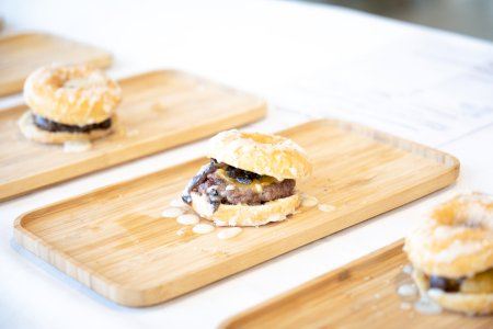 Más de 5.000 tapas servidas llevan a la X Edición de la Ruta de la Tapa de Alboraya a volar a lo más alto Más de 5.000 tapas servidas llevan a la X Edición de la Ruta de la Tapa de Alboraya a volar a lo más alto