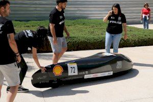 Estudiantes de la UMH presentan el ‘Dàtil 23’, el vehículo de bajo consumo con el que participarán en la ‘Shell Eco-Marathon’ - (foto 3)