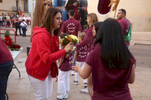 GALERIA | Vila-real honra a Sant Pasqual amb una multitudinària ofrena - (foto 9)