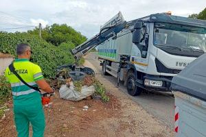 El servicio ‘Puerta a puerta’ cierra su primer año con más de 10.000 avisos y 970.000 kilos de restos de poda recogida El servicio ‘Puerta a puerta’ cierra su primer año con más de 10.000 avisos y 970.000 kilos de restos de poda recogida