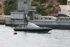 La UJI, UTEK, Narwhal Boats y la UIB han desarrollado un sistema de búsqueda de amenazas acuáticas para el Ministerio de Defensa - (foto 5)