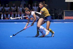 El Valencia y el Xaloc cierran su temporada en DHB con la frente alta - (foto 3)