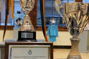 El C.F. Promeses Sueca organitza una exposició amb motiu del seu 10é aniversari i els vint-i-cinc anys de la seua l'escola de futbol