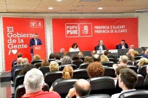 El PSOE aprueba las listas electorales al Congreso de los Diputados y el Senado por la provincia de Alicante El PSOE aprueba las listas electorales al Congreso de los Diputados y el Senado por la provincia de Alicante