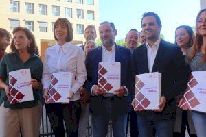 Los socialistas valencianos intentan recomponerse y entran en la campaña de las generales condenando el pacto de Mazón con Vox Los socialistas valencianos intentan recomponerse y entran en la campaña de las generales condenando el pacto de Mazón con Vox