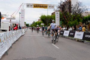 Kacper Krawiec gana el 75 Gran Premi Vila-real de Ciclisme y Fran Benassar se lleva la segunda etapa con arranque en Morella Kacper Krawiec gana el 75 Gran Premi Vila-real de Ciclisme y Fran Benassar se lleva la segunda etapa con arranque en Morella