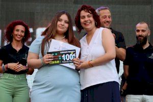 Las filás y comparsas de Torrent presentan el cartel para las fiestas de Moros y Cristianos 2023 - (foto 4)