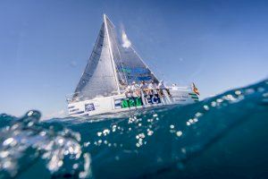 El Enewtec conquista el título absoluto del Trofeo SM La Reina