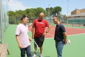 L’Ajuntament renova el paviment de la pista de futbet del poliesportiu - (foto 2)